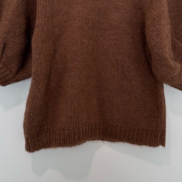 Stella Pardo Sweater - Picture 7 of 9